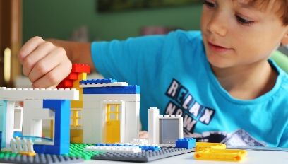 Dlaczego klocki lego podbiły serca dzieci?